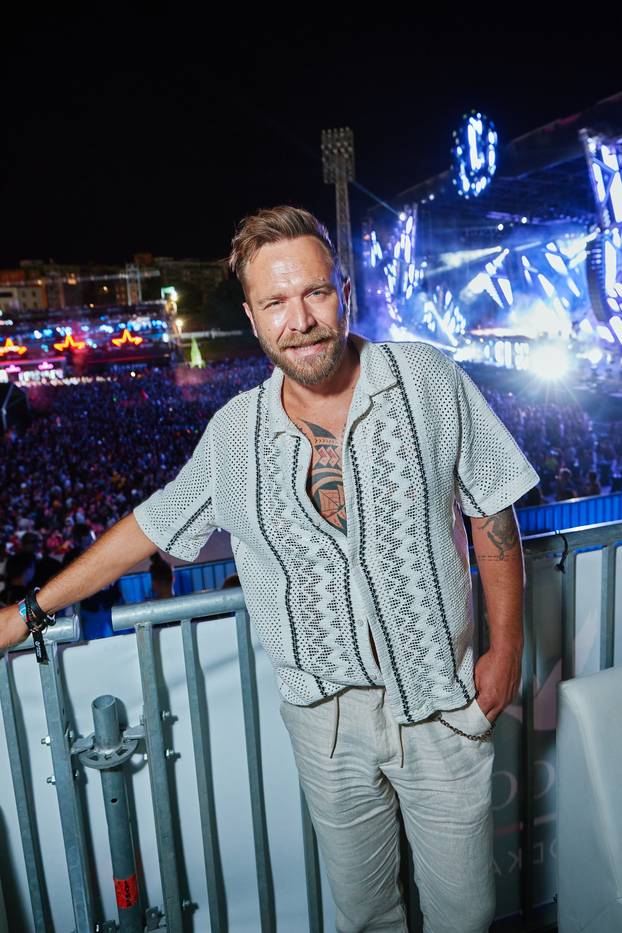 Poznati na Ultri: Zablistale su pjevačice Žanamari i Albina, a zabava nije prošla ni bez Jole