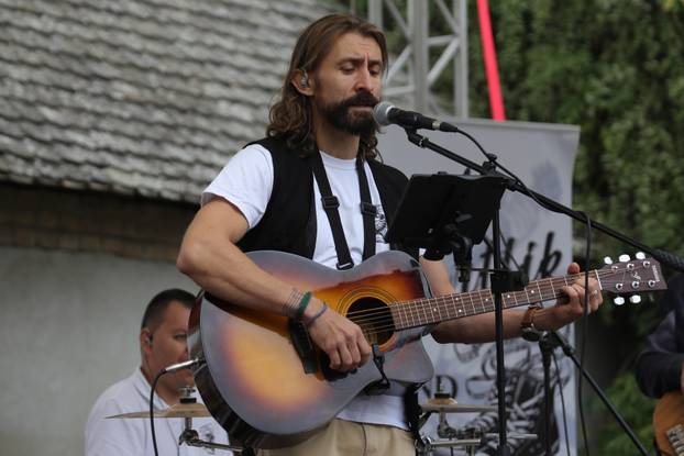 Zmajevac:  Vinski Bor maraton