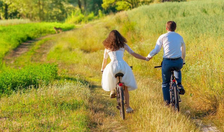 Ovih osam znakova pokazuju da vas muči strah od intimnosti