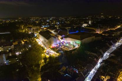 Pogled iz zraka na Advent u Zagrebu