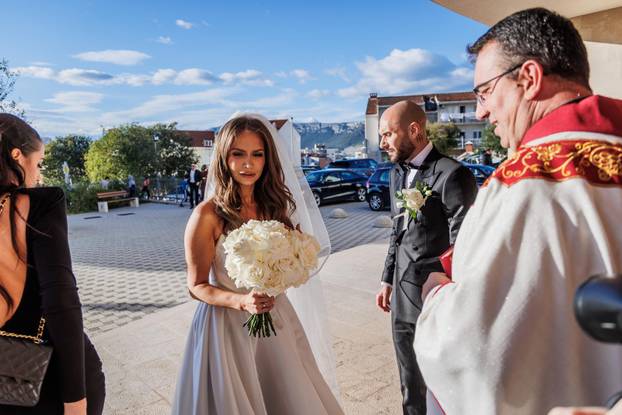 Split: Vjenčanje Hajdukovog nogometaša Anthonyja Kalika i Ivone Glavaš