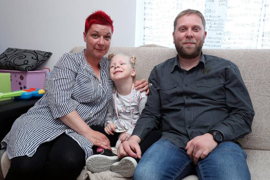 Od Mile za Noru: 'Ne možemo vjerovati, ovo je stvarno čudo!'