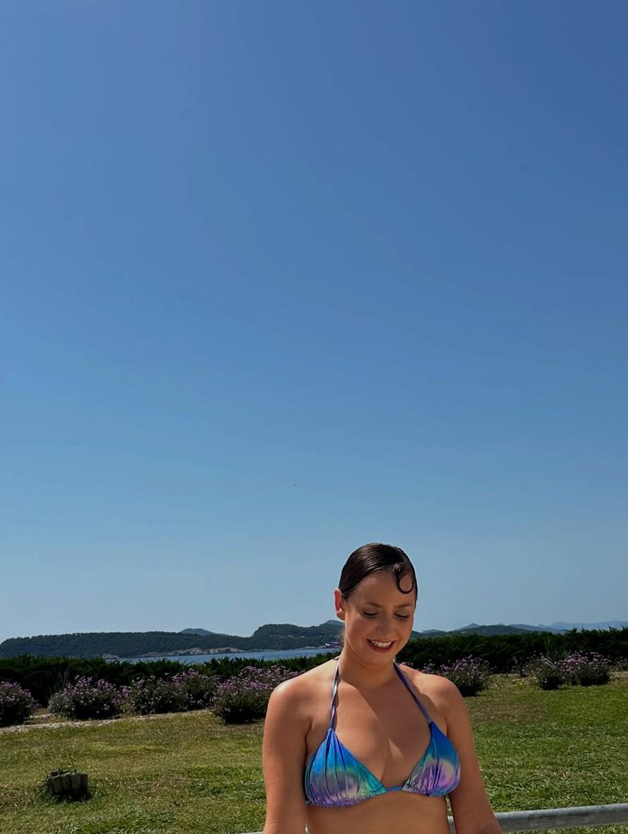 Unuka slavne Grace Kelly uživa u Hrvatskoj: Skinula se u bikini