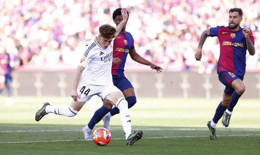 Tko je Victor Muñoz? Debitant Reala postao je tragičar pa morao ugasiti društvene mreže