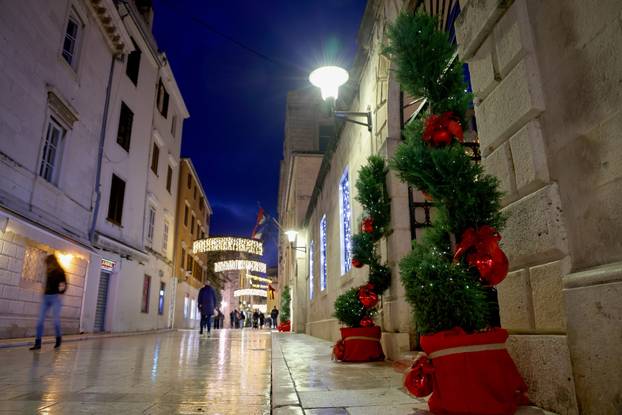 Zadar: Noćne fotografije ukrašenog grada