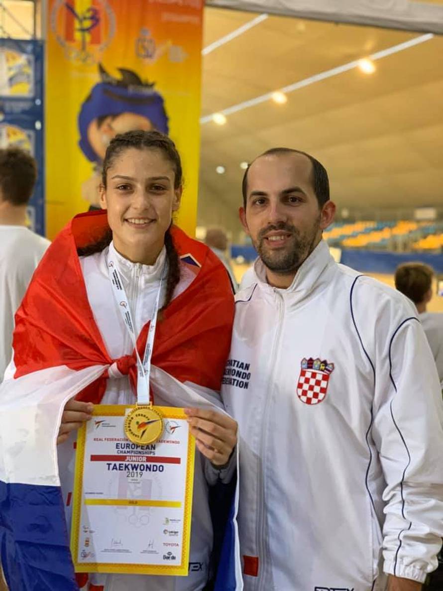 Bakljada za europsku prvakinju i cijelu  juniorsku reprezentaciju