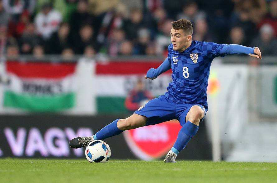 Talijani tvrde: Montella stvara svoj Milan oko 'novog Bobana'