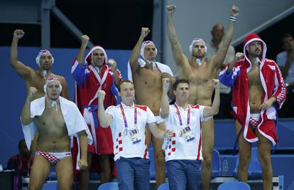 Nepobjedivi su!!! Vaterpolisti uzeli zlatnu olimpijsku medalju 