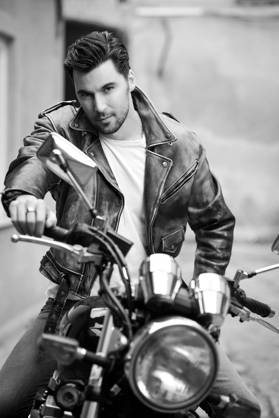 Zagreb: Maneken Dean Pelić