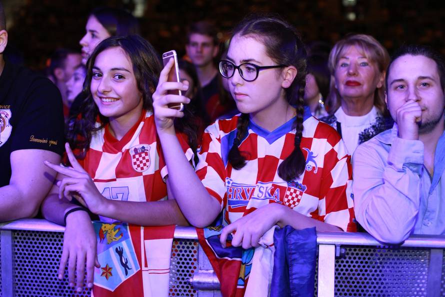 Nastup grupe Vigor na Hrvatskoj noÄi u Frankfurtu