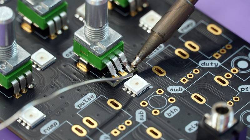 soldering 7897827 1280