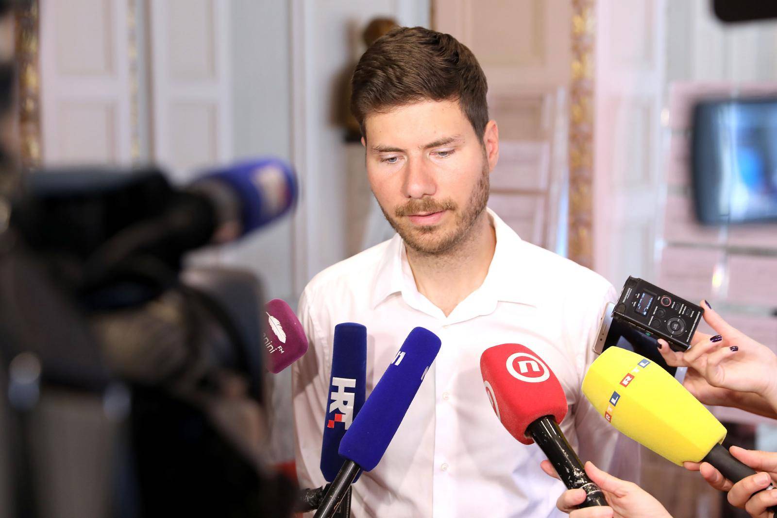 Pernar: Rekao sam Palfi da do 10 sati preda svoju ostavku...