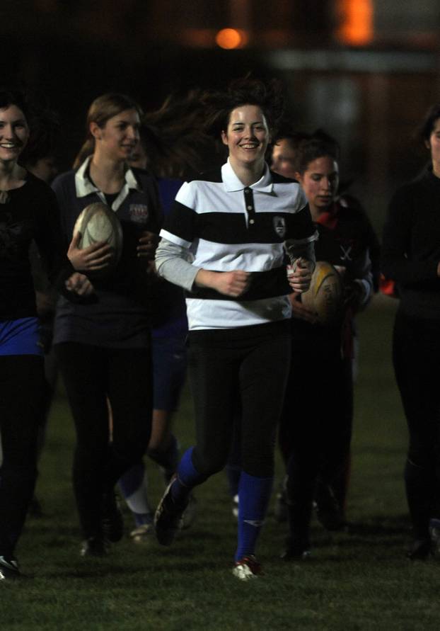 Split: Ornela Bešker-Amuli? na Starom placu trenira ragbi u ženskoj ekipi