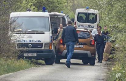 Dicmo: S puškom je sprječavao doktore i policajce pred kućom, unutra mu je bio mrtav prijatelj