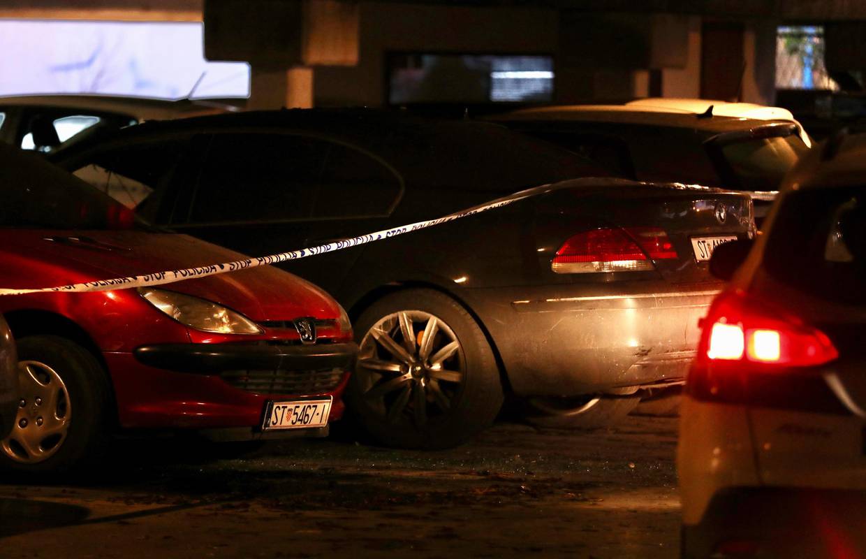 Novi požar na Pujankama u Splitu, gorjela ista garaža! Oštećeno šest automobila