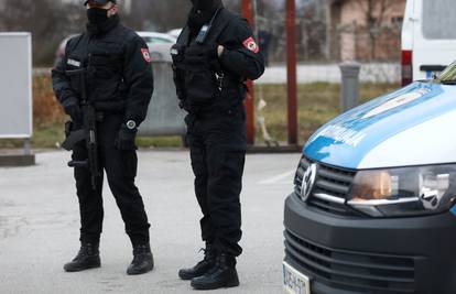 Policija kod Mostara uhitila migrante koji su prijetili nožem