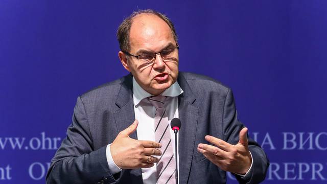 Sarajevo: Visoki predstavnik u BiH Christian Schmidt održao konferenciju za medije