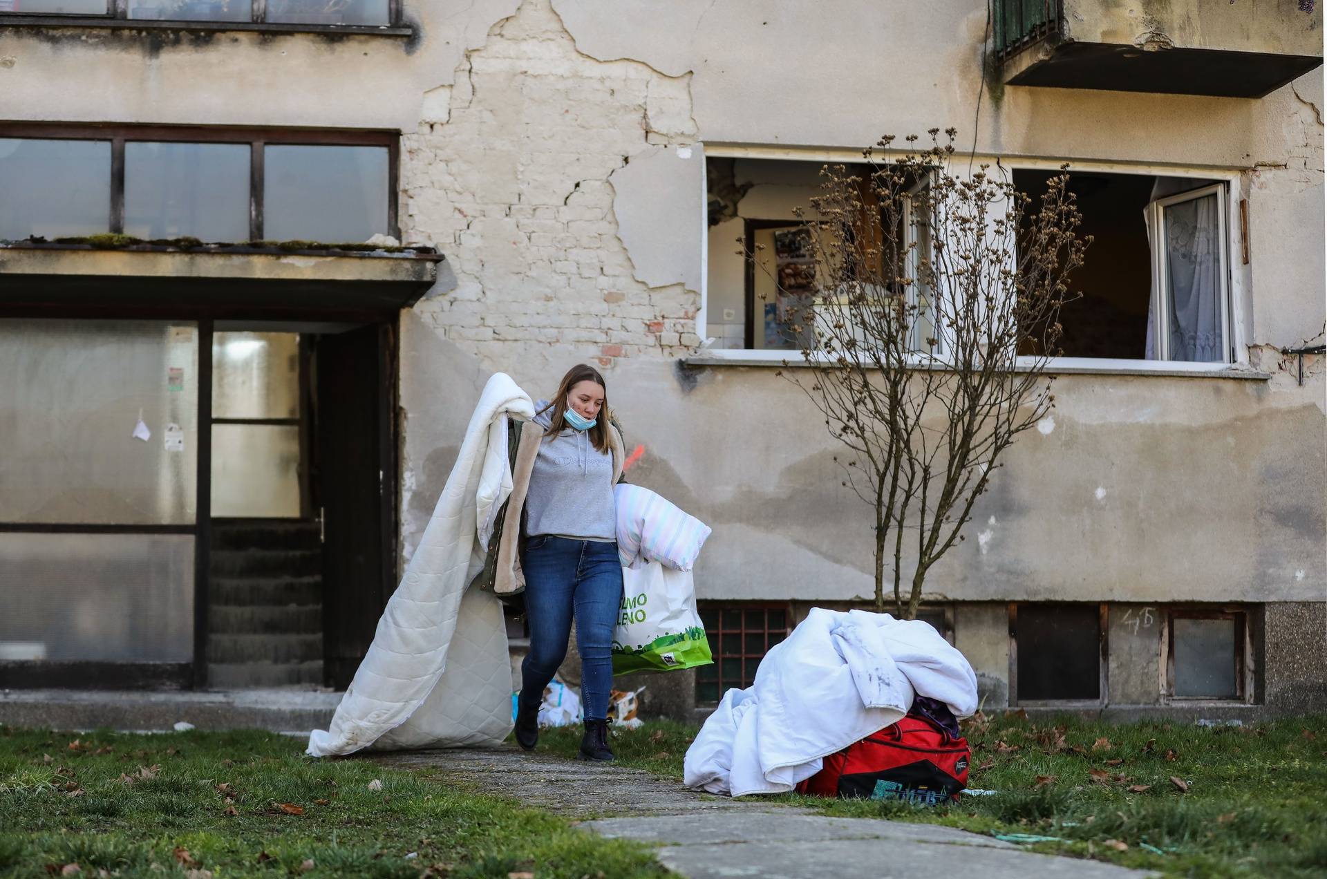 Ogorčeni Petrinjci dva mjeseca nakon potresa: 'Otišlo je 1500 ljudi zauvijek, napušteni smo'