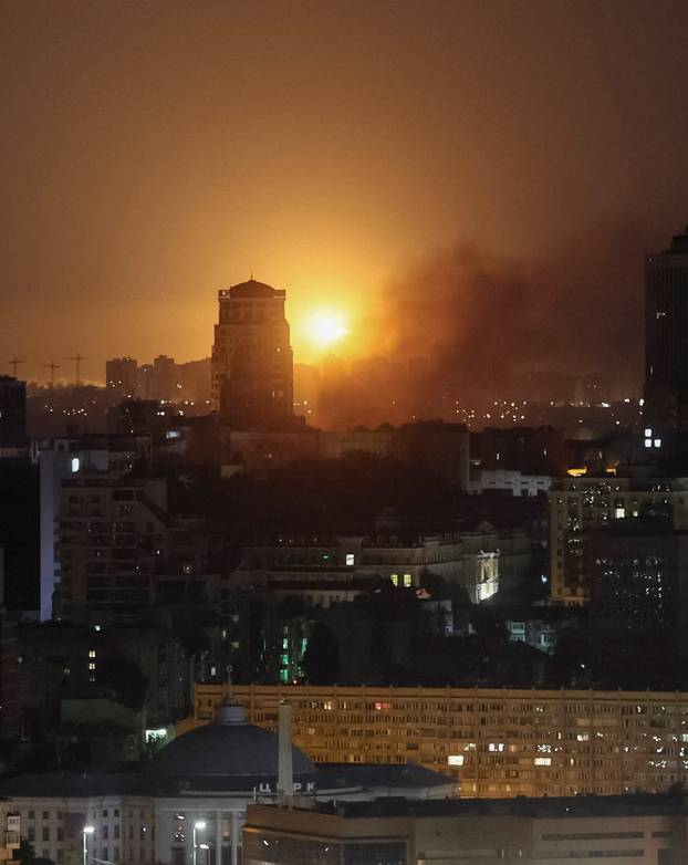 Russian missile and drone strike in Kyiv