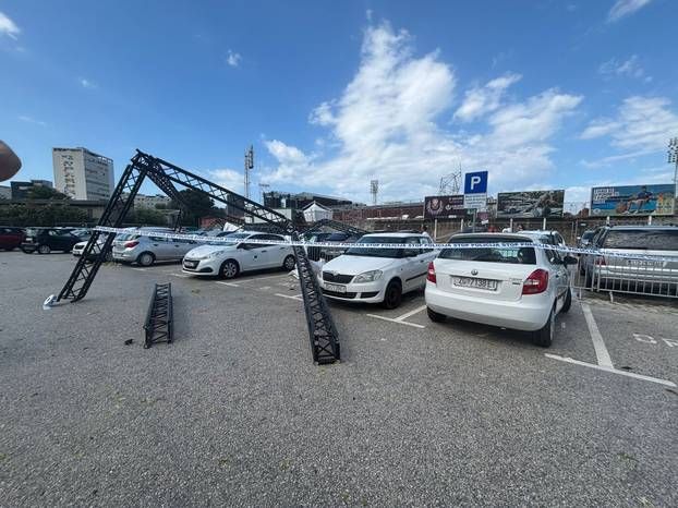 FOTO Split kao nakon tornada! Ovo je prognoza za danas: Za tri regije upalili alarm zbog oluje