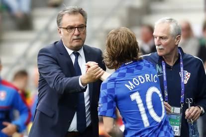 Luka Modrić ozlijedio aduktor: Neće igrati protiv Španjolske!