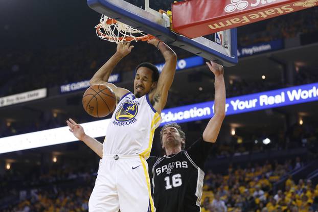 NBA: Playoffs-San Antonio Spurs at Golden State Warriors