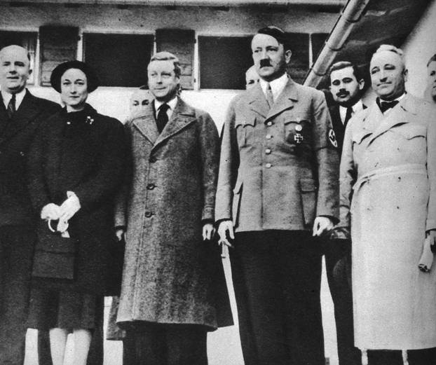 Hitler and the Windsors, 1937