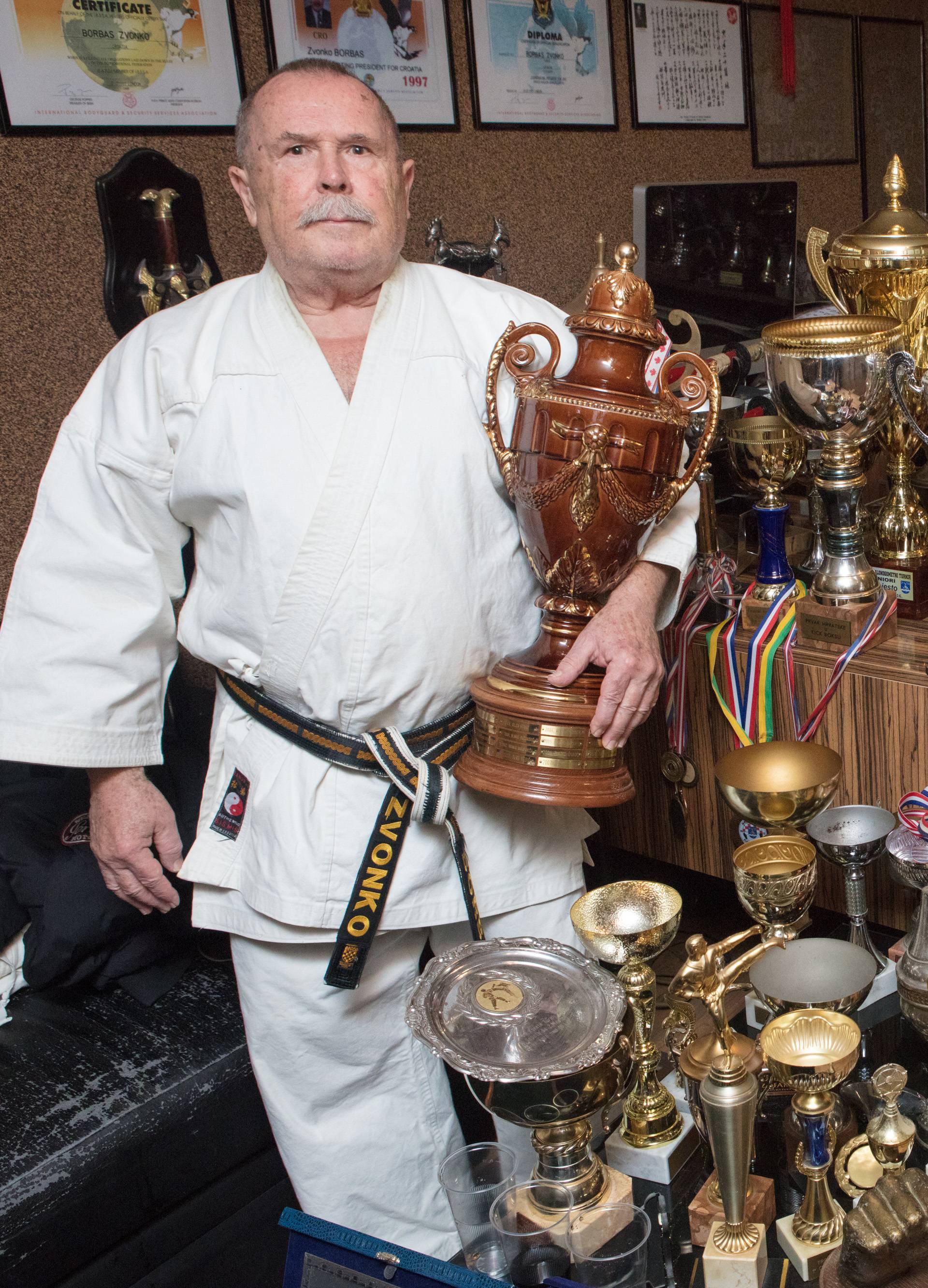 Borbaš je odgojio generacije: 'Ja sam karate doveo u Osijek'