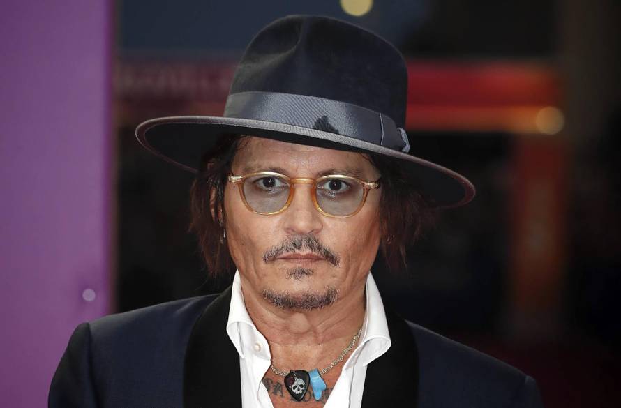Depp o teretu slave: 'Jedino se osjećam sigurno u svome domu na Bahamima. Tamo imam mir'