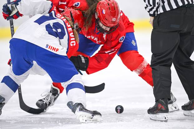 Zagreb:  Susret Hrvatske i Srbije na Svjetskom prvenstvu u hokeju za žene divizije III