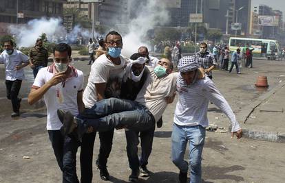 Poginulo 28 ljudi u sukobima policije i prosvjednika u Egiptu