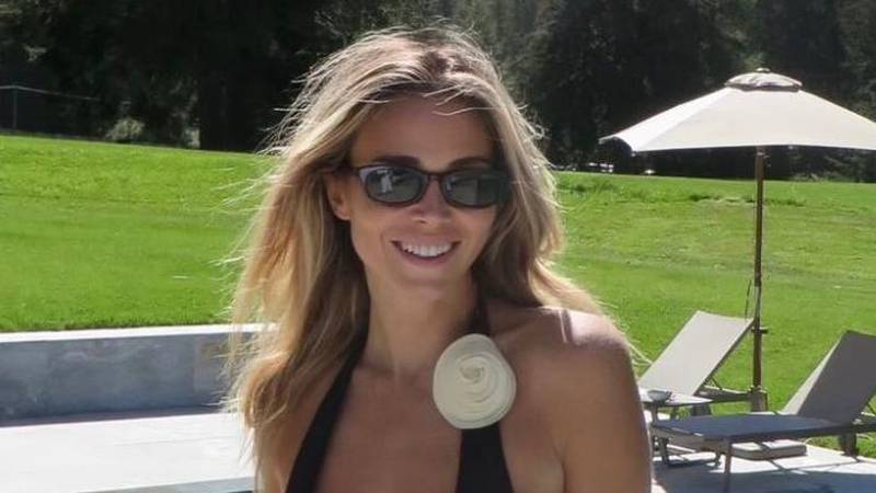 FOTO Zgodna Diletta se ne skida samo na plaži! Bujne grudi sada je pokazala i u planinama...