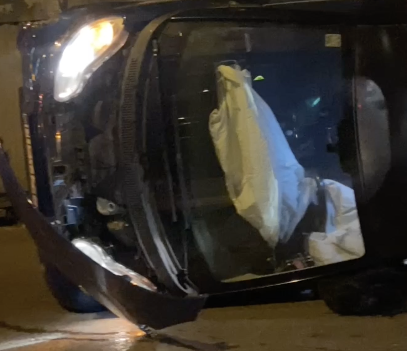 VIDEO Prevrnuo se Smart s četiri žene u autu: 'Vozačica je bila pijana, tri putnice su ozlijeđene'