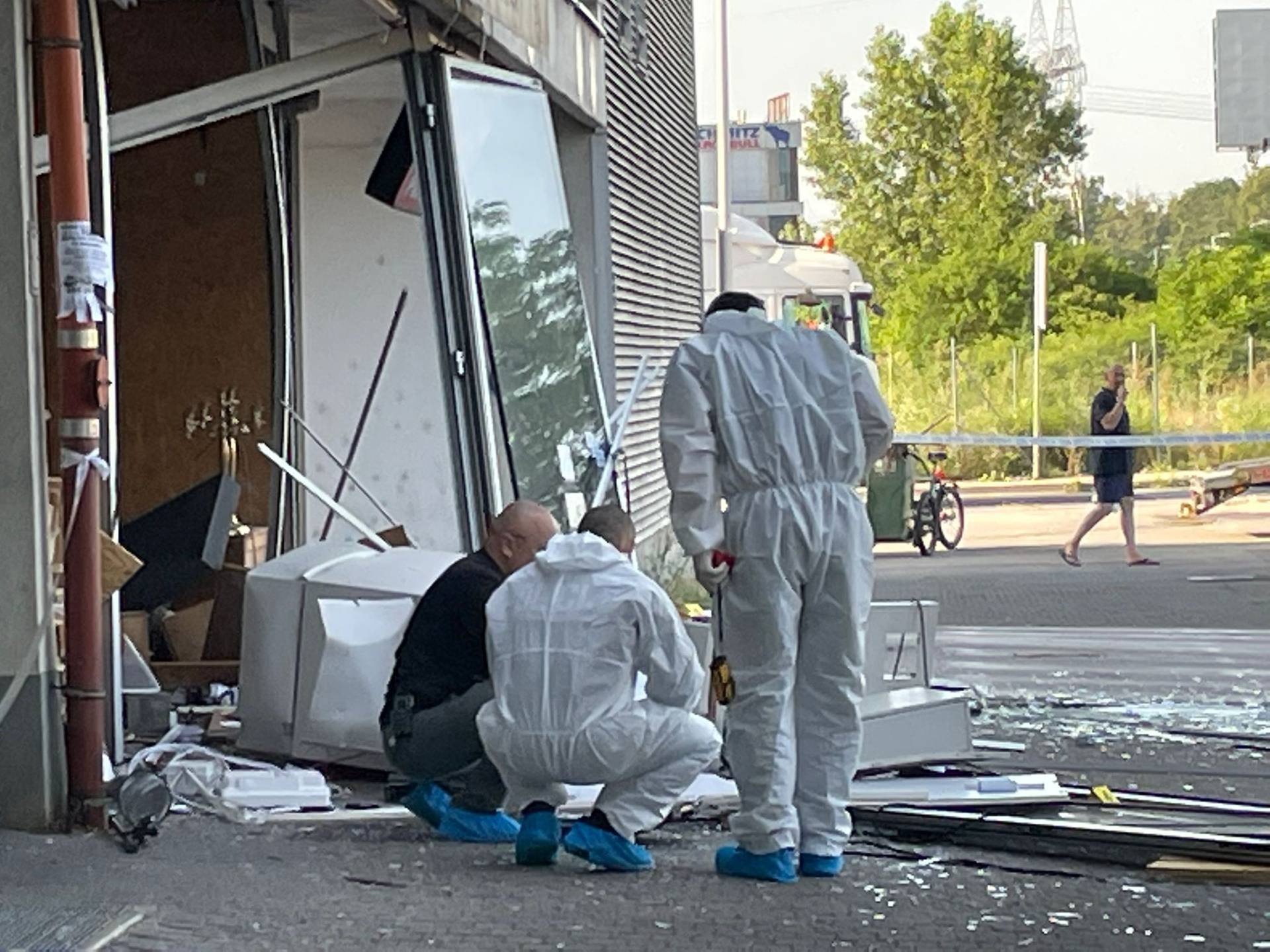 Nova eksplozija u Sesvetama: 'Raznijeli su opet bankomat, ništa nije ostalo od njega'