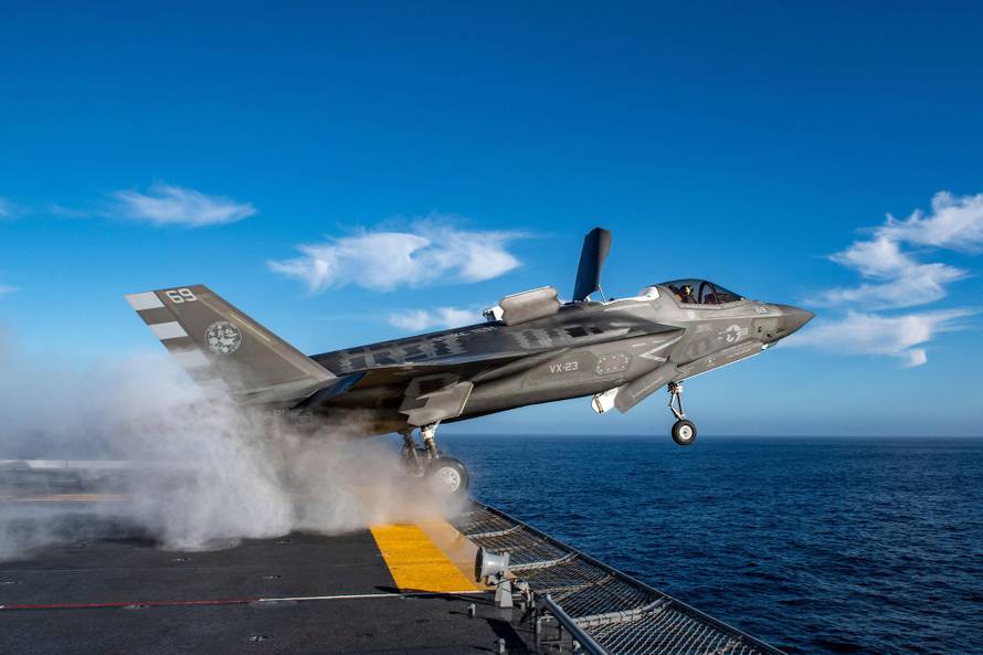 Pacific Ocean, United States. 23 October, 2024. A U.S. Marine Corps F-35B Lightning II stealth fighter aircraft launches off the deck of the Japan Maritime Self-Defense Force Izumo-class carrier JS Kaga in the eastern Pacific Ocean, October 23, 2024 off t