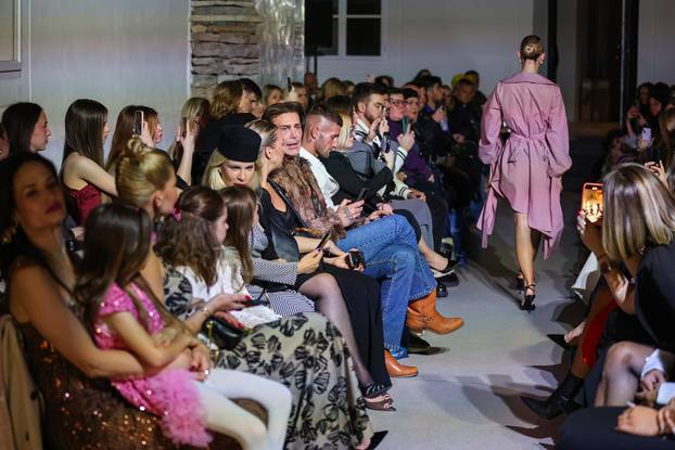 Zagreb: Revija Duchess Womenswear, modnog brenda Snježane Schillinger