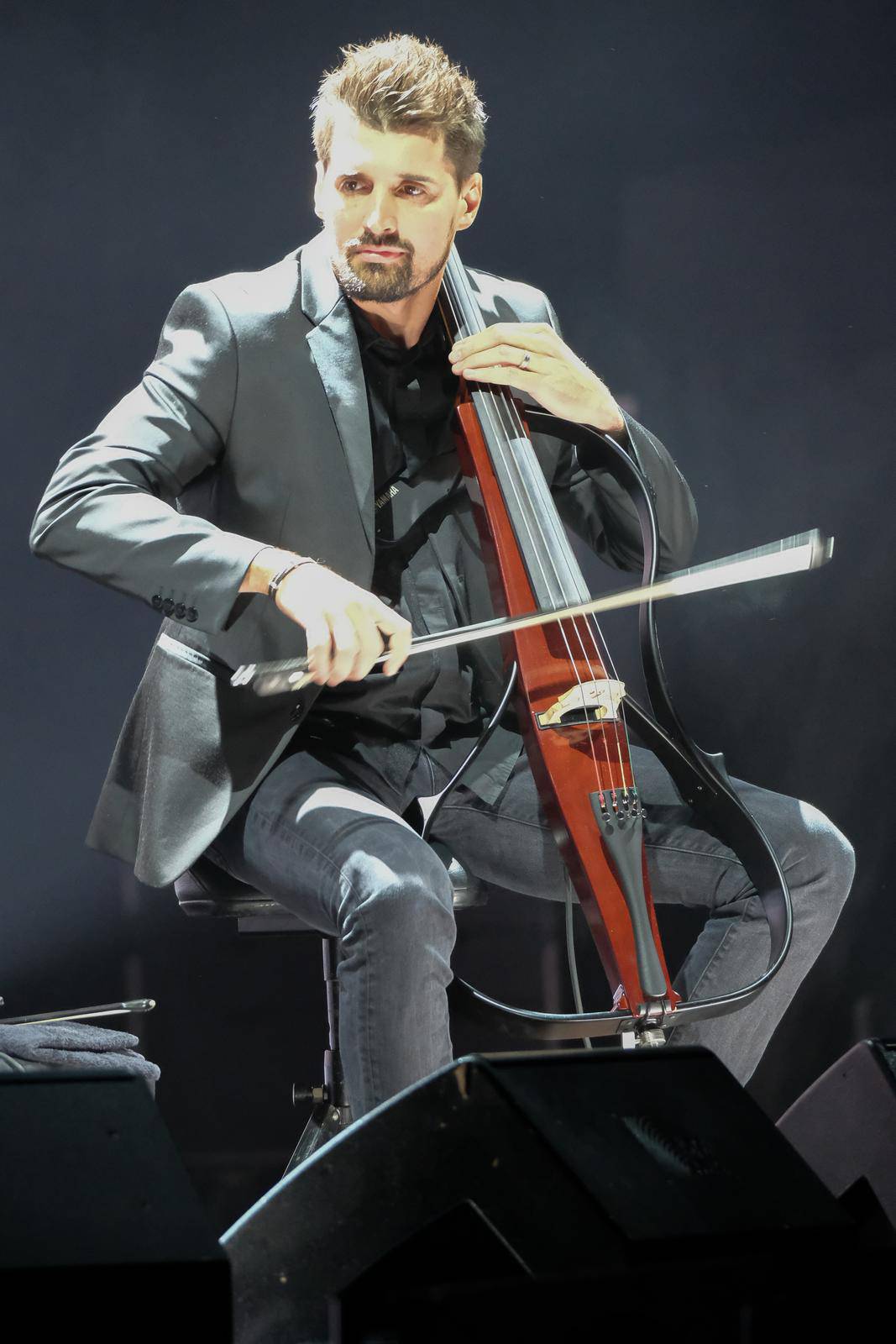 Music Concert - 2Cellos - World tour