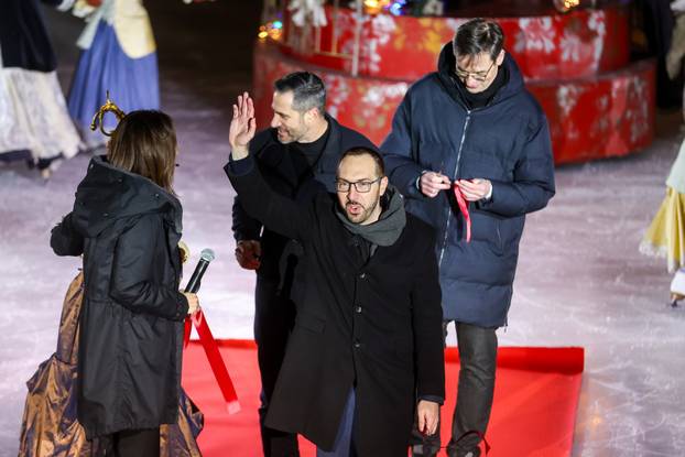 Svečano otvorenje Ledenog parka na Trgu kralja Tomislava uz predstavu Orašar