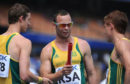 Osim u štafeti, Oscar Pistorius i u pojedinačnoj utrci na 400 m