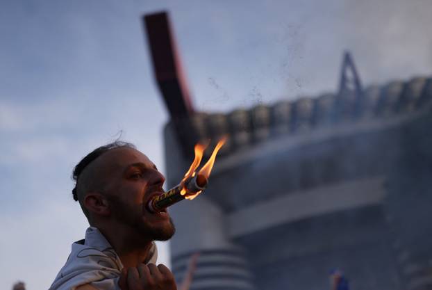 Champions League - Final - Inter Milan fans gather in Milan