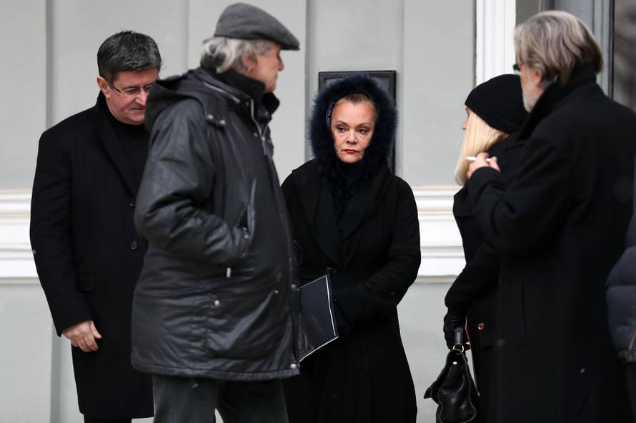 Oproštaj od oca uz tamburaše: Marko je jedva susprezao suze