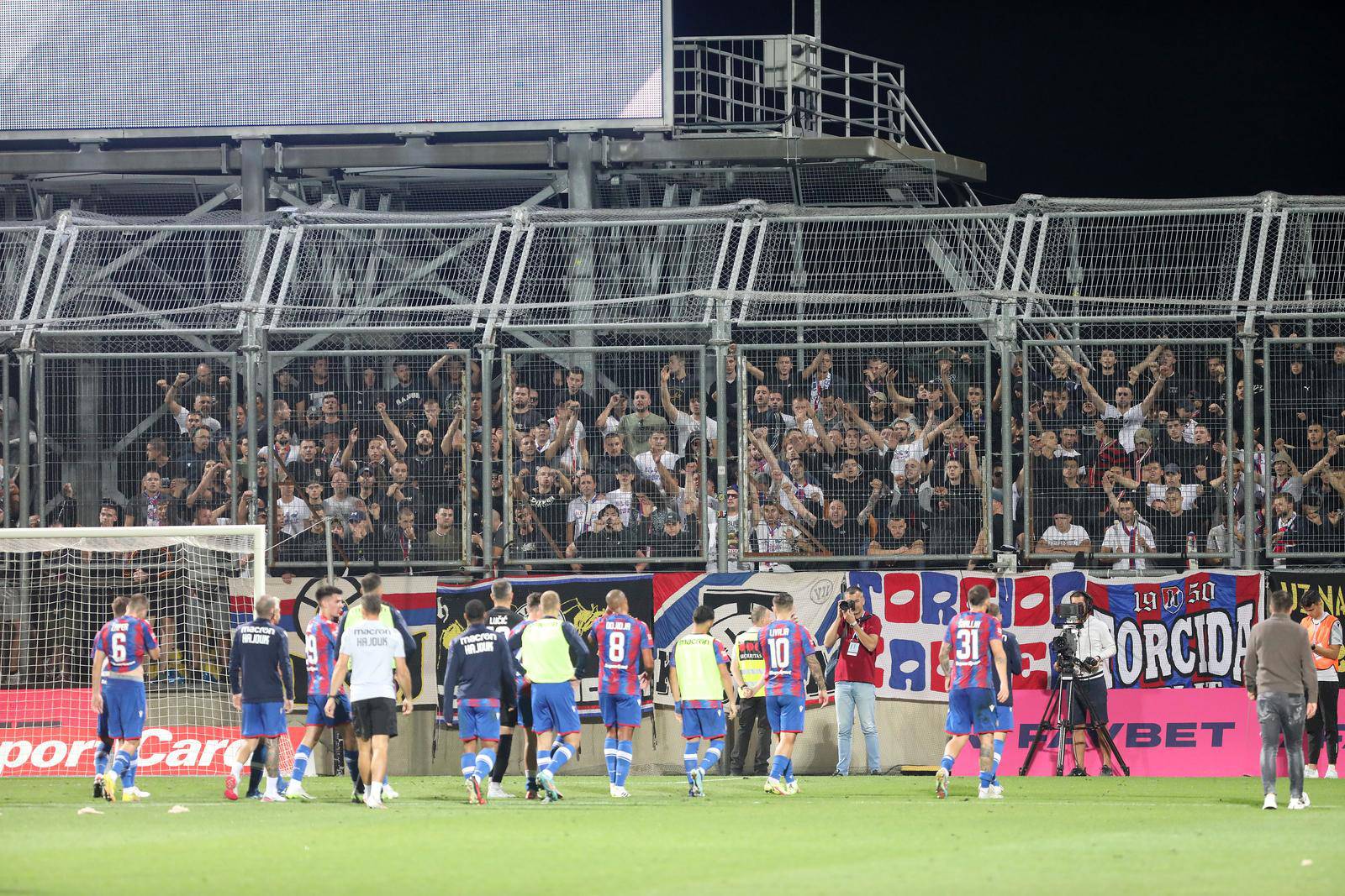 Rijeka srušila Hajduk u Jadranskom derbiju i preuzela vrh HNL-a