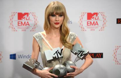 Taylor Swift i Bieber osvojili su po tri MTV-jeve EMA nagrade