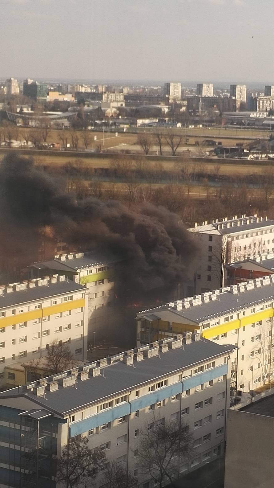 Požar u studentskom domu, u metežu je stradala prolaznica