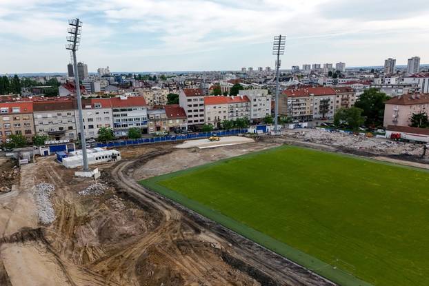 Zagreb: Fotografije iz zraka rušenja stadiona u Kranjčevićevoj ulici
