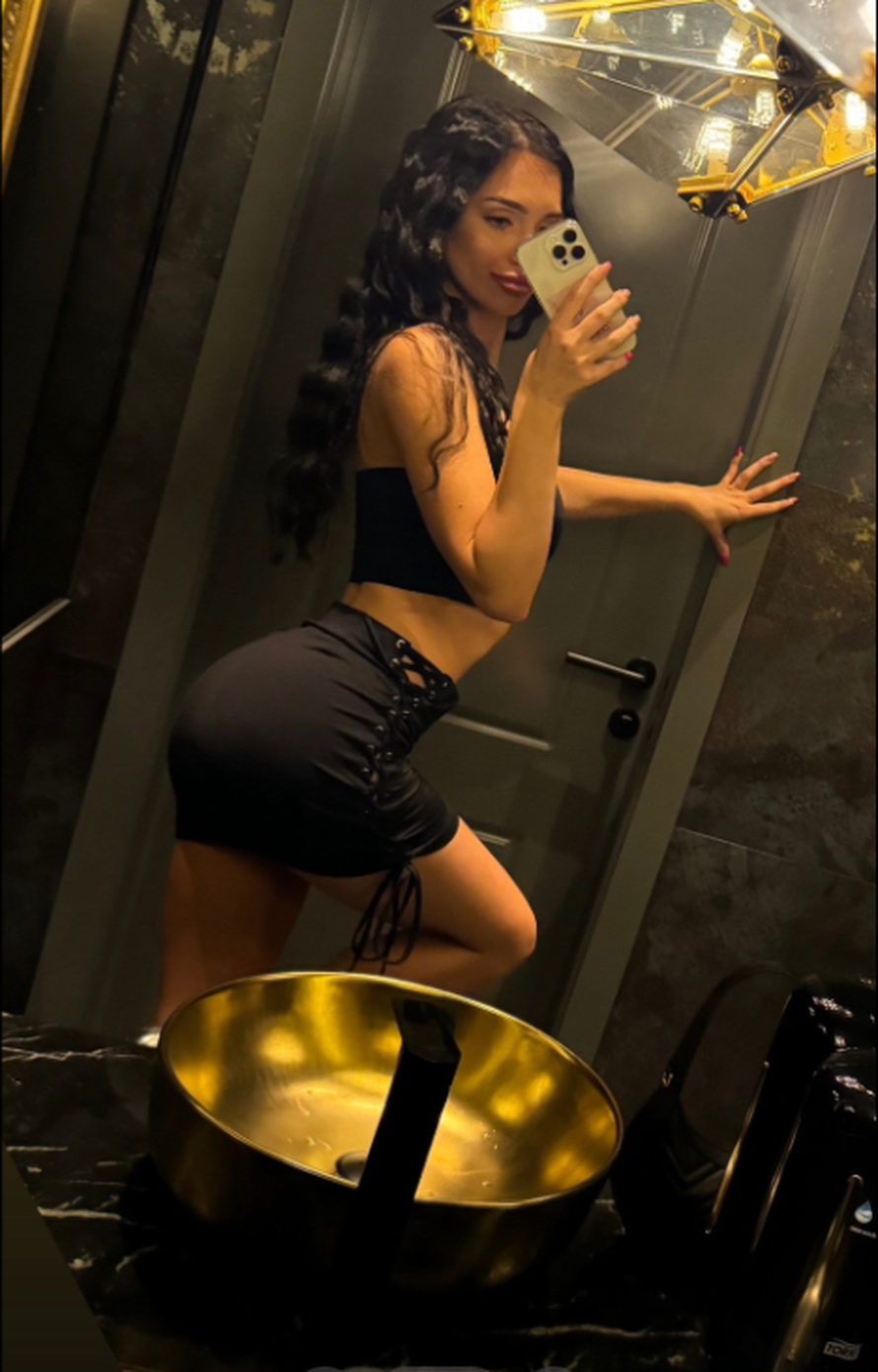 Laura iz Savršenog o hejterima: 'Teško je kad te neuki prosjek ne razumije. Vole me kul ljudi'