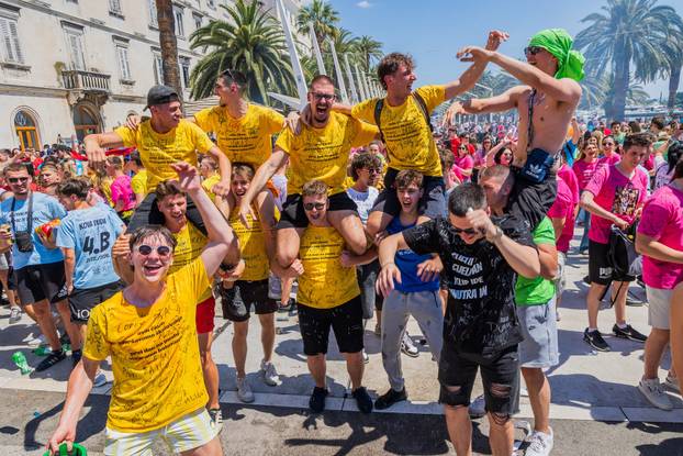 Split: Grad Split i gradonačelnik Šuta organizirali po prvi put okupljanje maturanata na Rivi