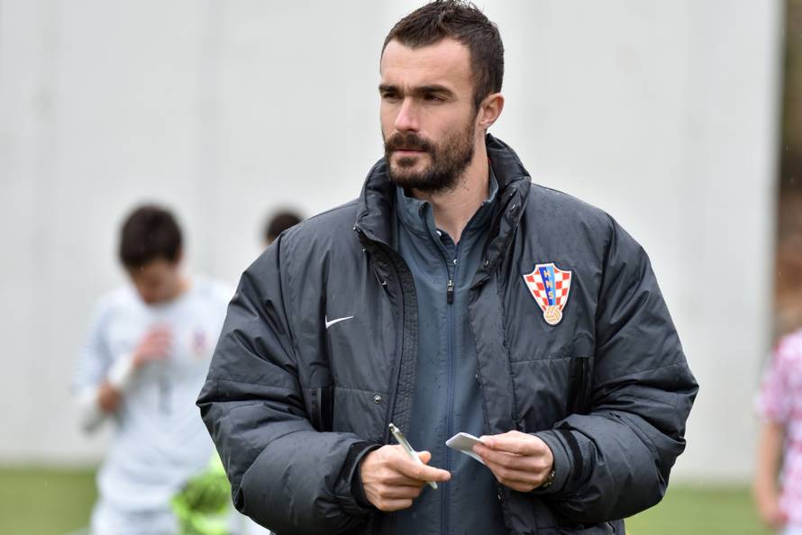 'Naslijedio' Branka Ivankovića: Dario Bašić otišao je u Emirate