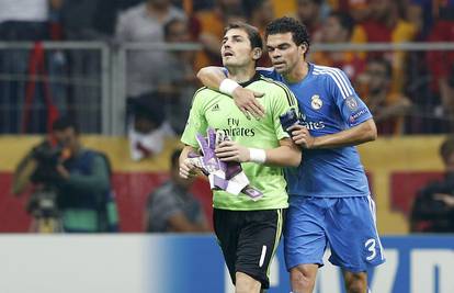 Kraća stanka: Nesretni Iker Casillas samo natukao rebra