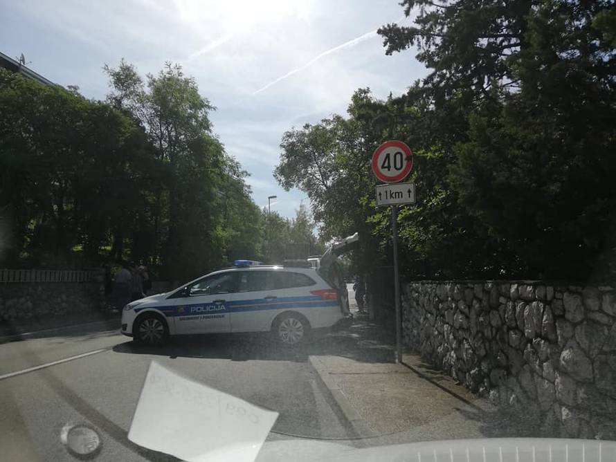 Naletio na majku s troje djece na zebri, četvero ljudi u bolnici